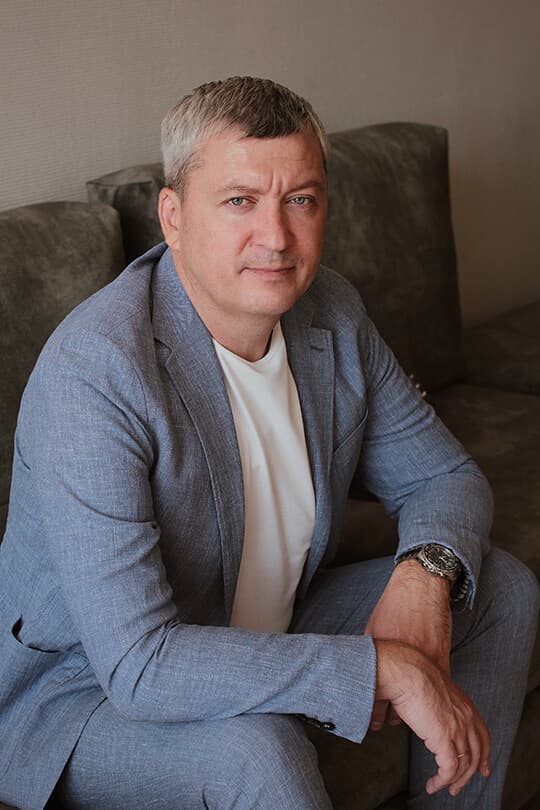 Генеральный директор - Геннадий Залескин