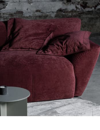 Подойдет любая обивка